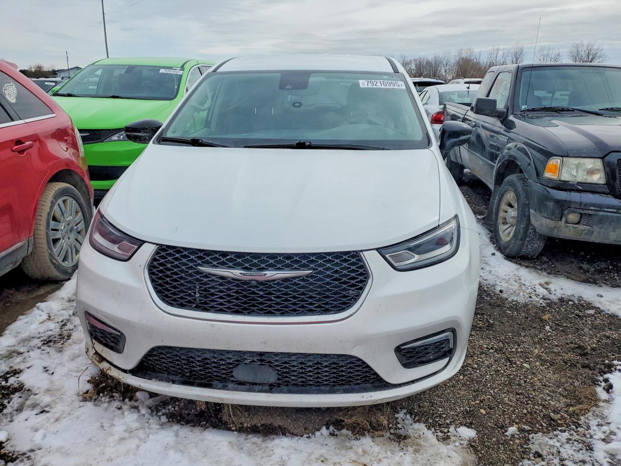 2024 Chrysler Pacifica Touring L - Image 5