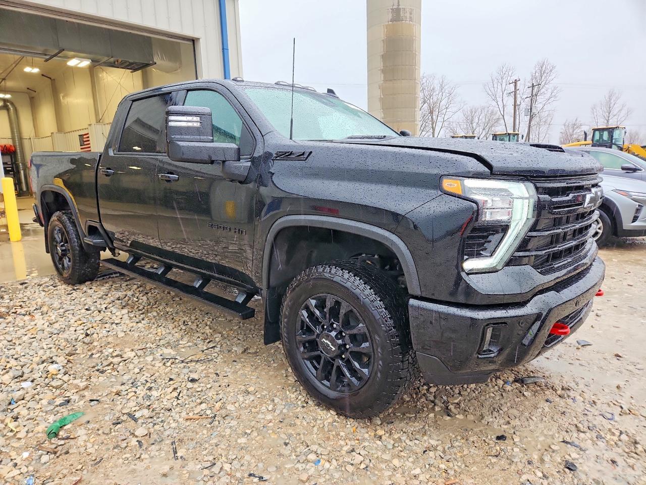 2025 Chevrolet Silverado K2500 Heavy Duty Lt - Image 4