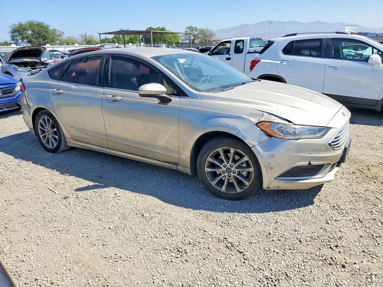 2017 Ford Fusion Se - Фото 4