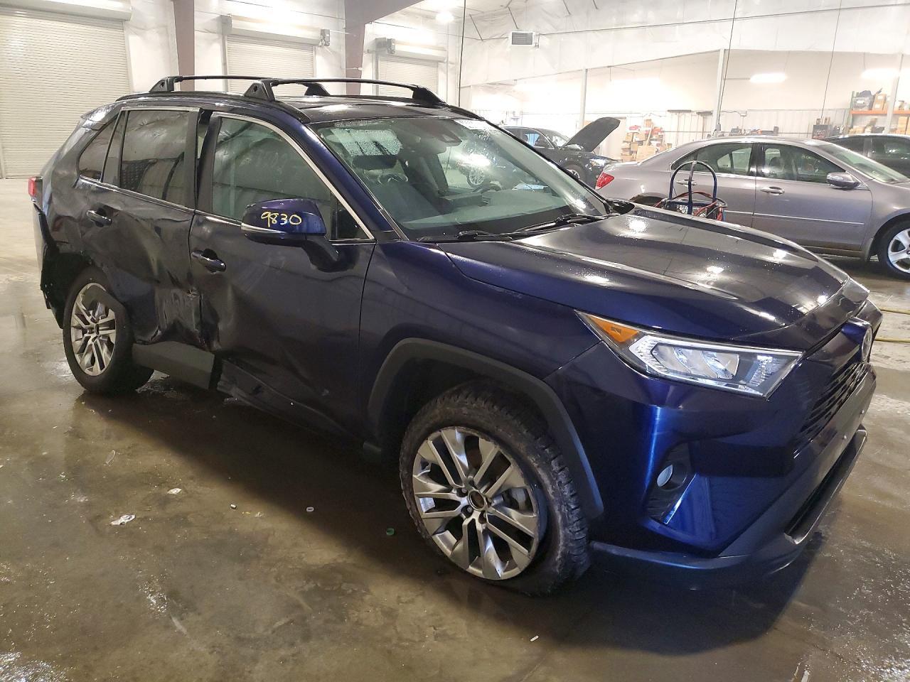 2020 Toyota Rav4 Xle Premium - Фото 4