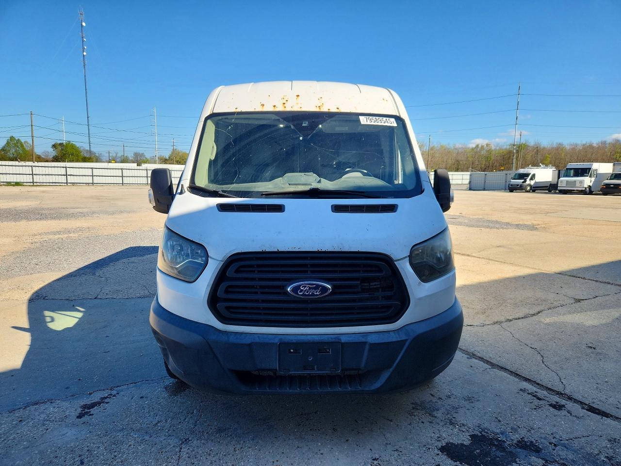 2017 Ford Transit 250 Delivery Van - Image 5