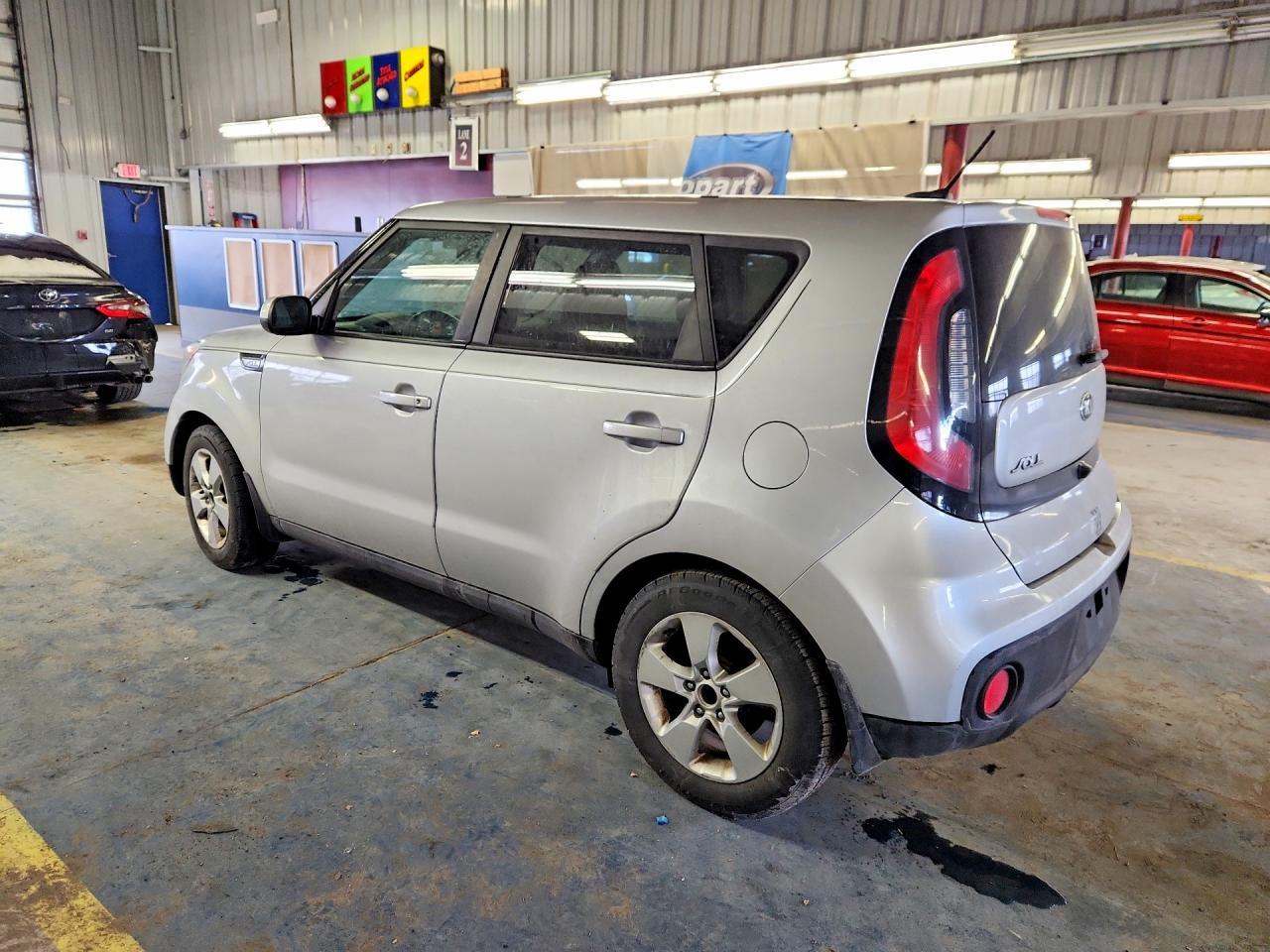 2017 Kia Soul Base - Фото 2