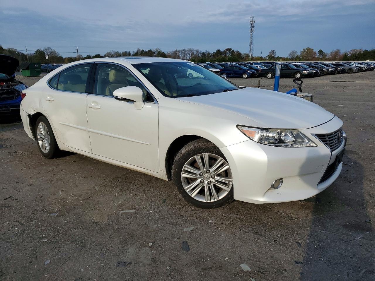 2014 Lexus Es 350 Base - Image 4