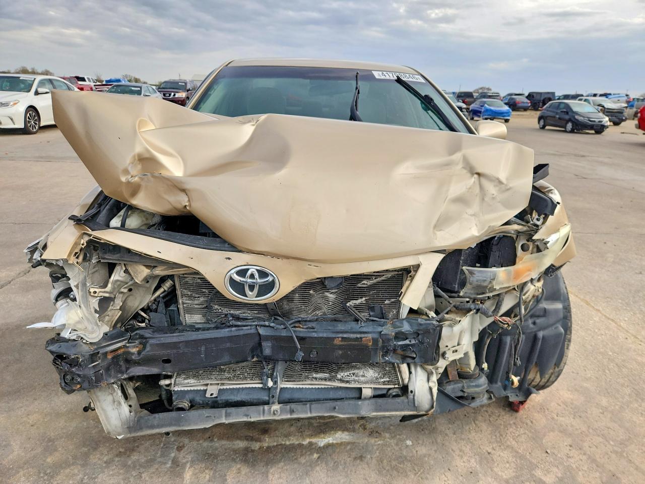 2011 Toyota Camry Le - Фото 5