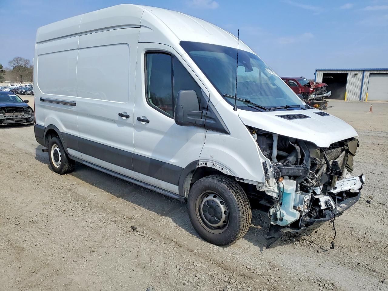 2021 Ford Transit 250 Delivery Van - Фото 4