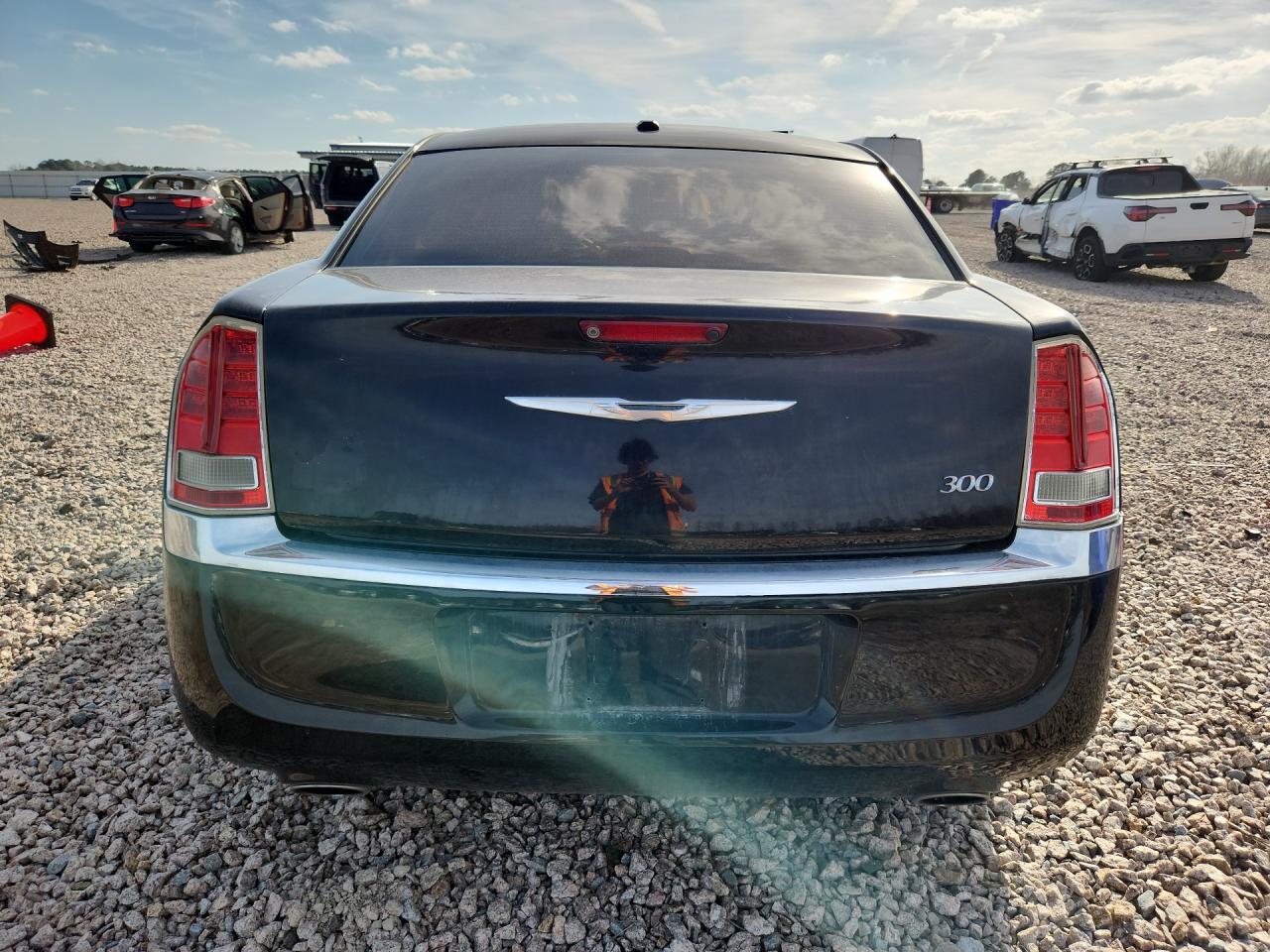 2012 Chrysler 300 Limited - Фото 6