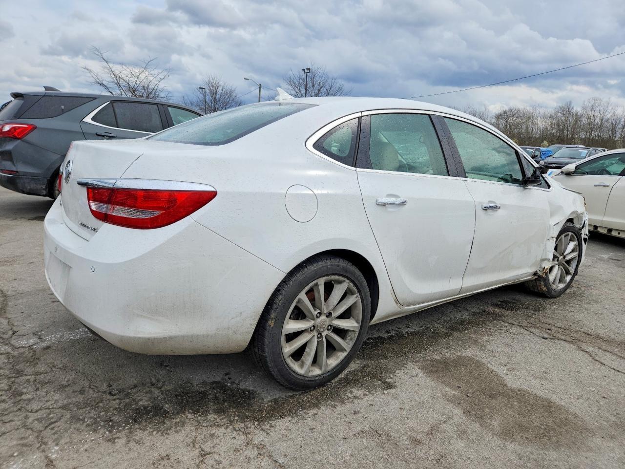 2013 Buick Verano Convenience - Image 3
