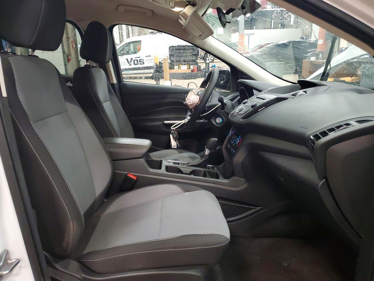 2017 Ford Escape Se - Фото 7