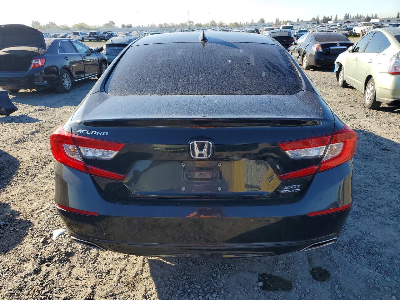 2022 Honda Accord Touring - Image 6