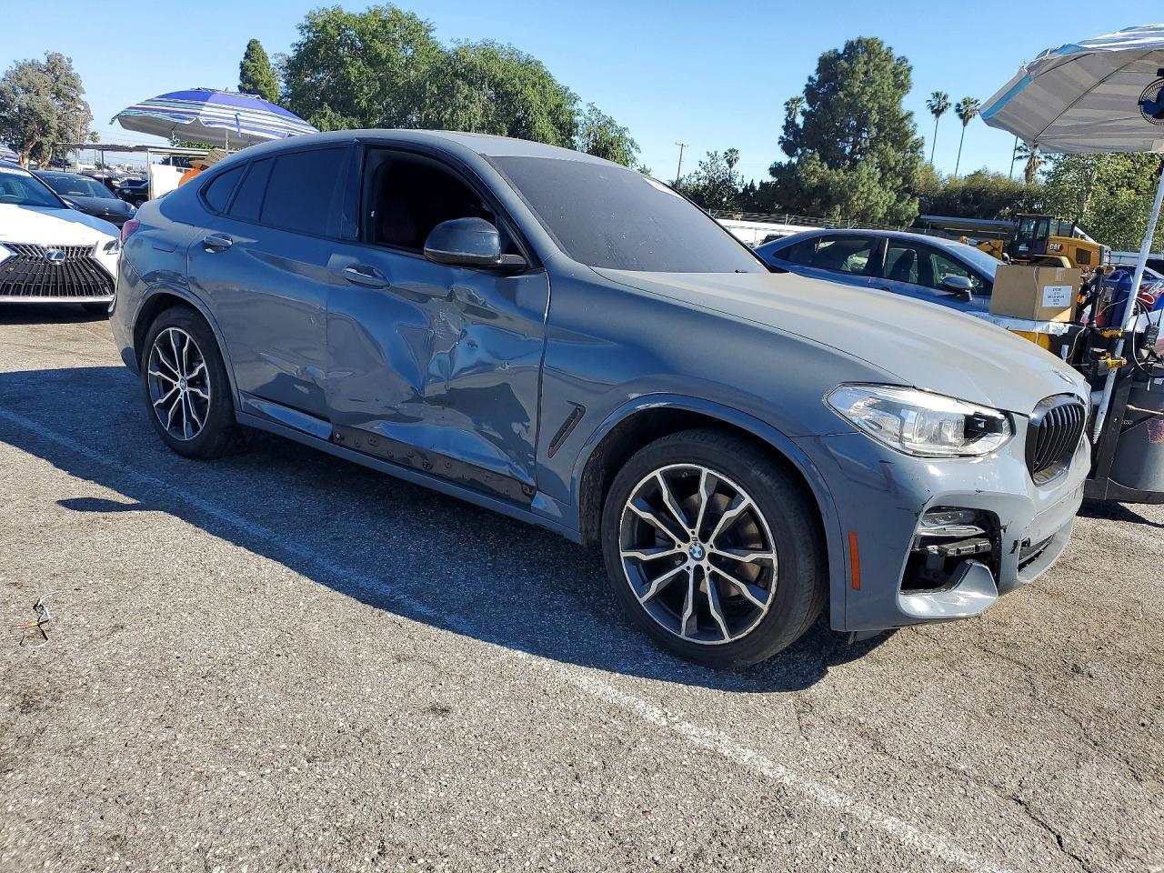 2020 BMW X4 xDrive30I - Фото 4