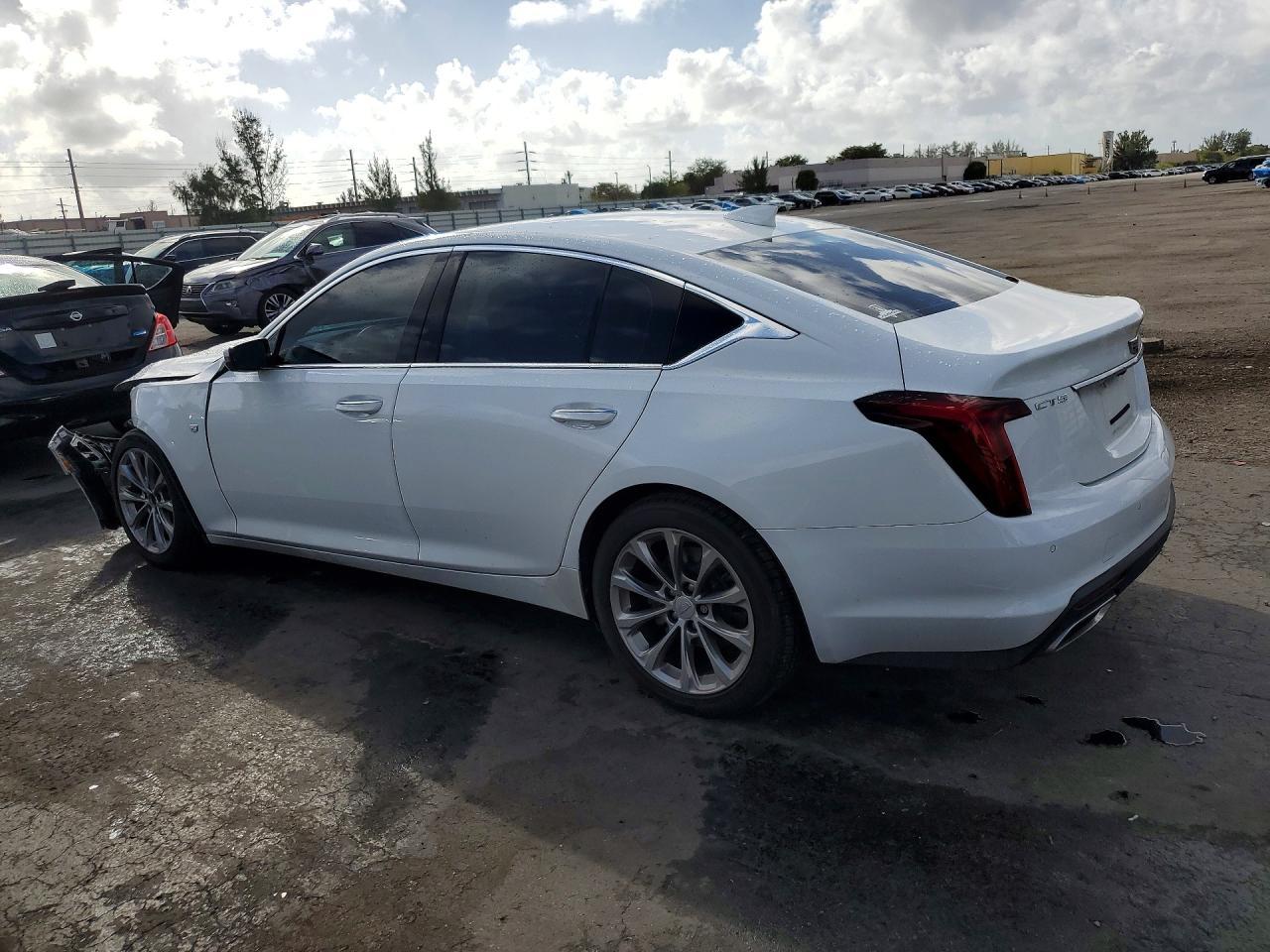 2021 Cadillac Ct5 Premium Luxury - Image 2
