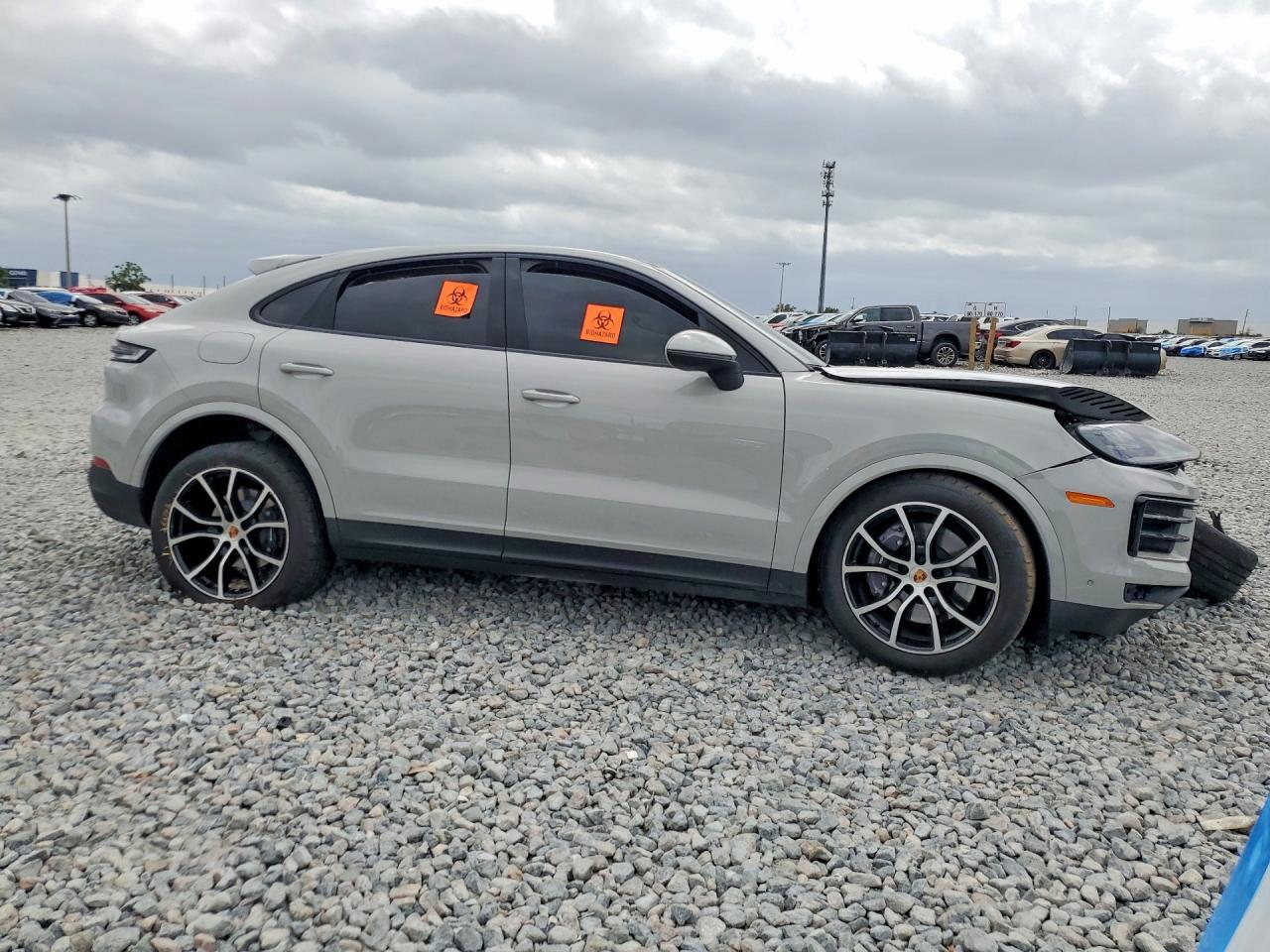 2025 Porsche Cayenne Coupe - Фото 4