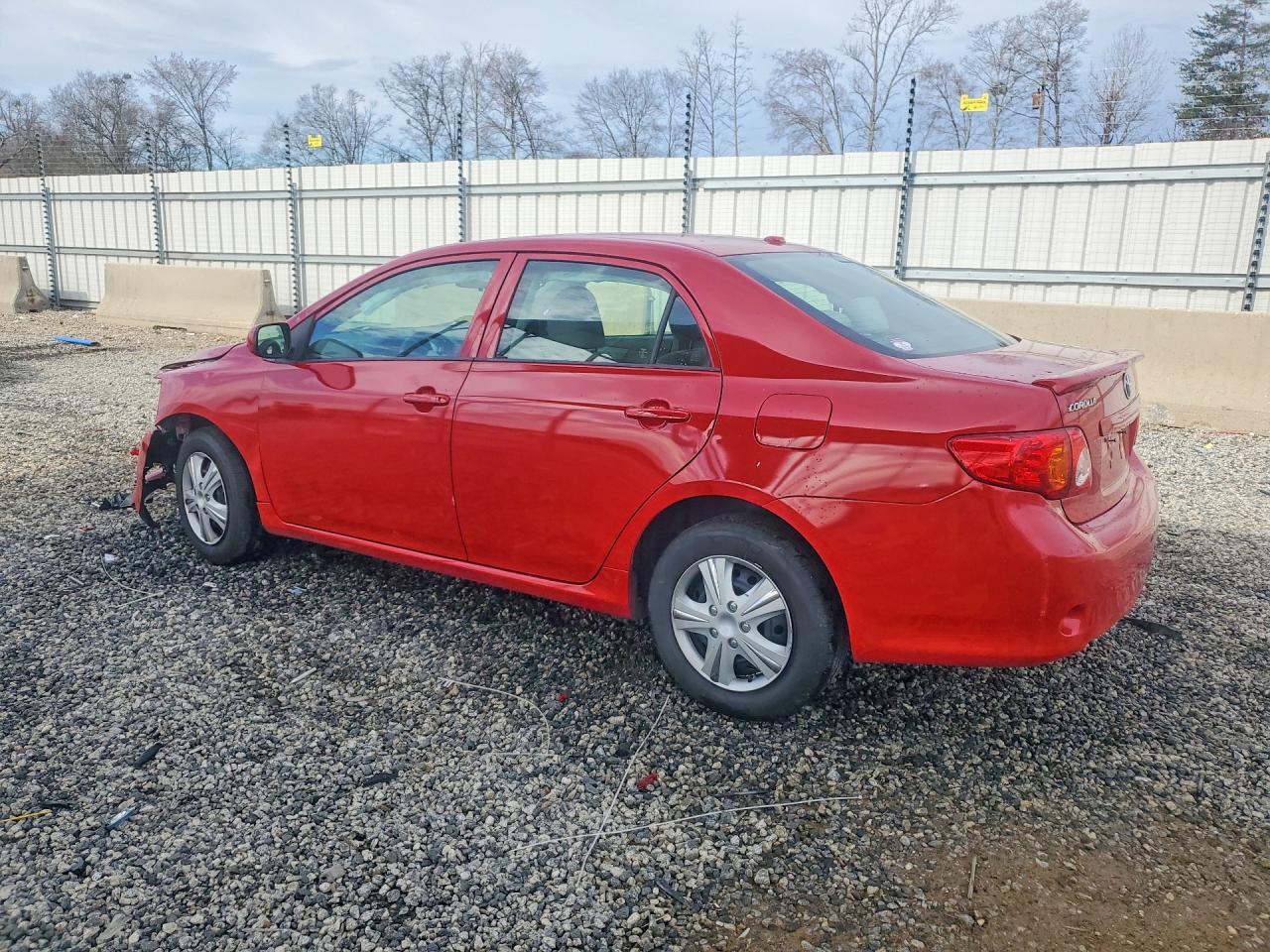 2010 Toyota Corolla Le - Image 2