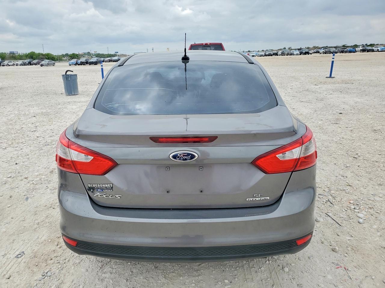 2014 Ford Focus Se - Image 6