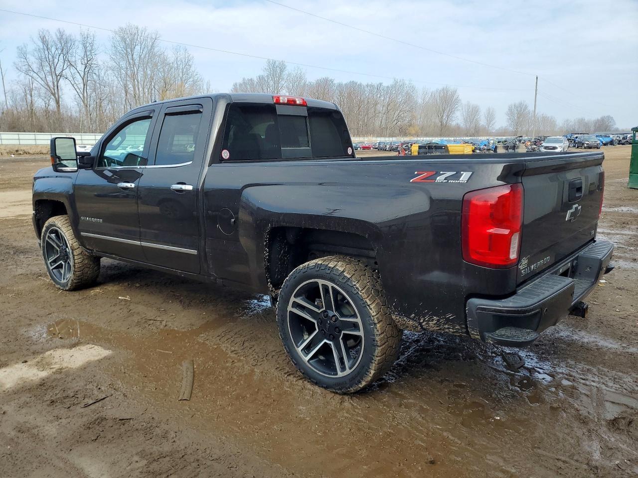 2018 Chevrolet Silverado K1500 Ltz - Image 2