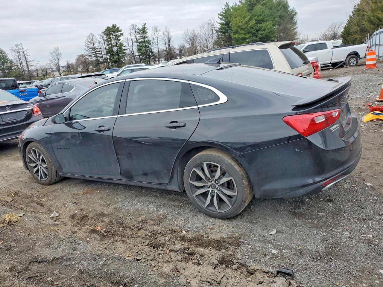 2021 Chevrolet Malibu Rs - Фото 2