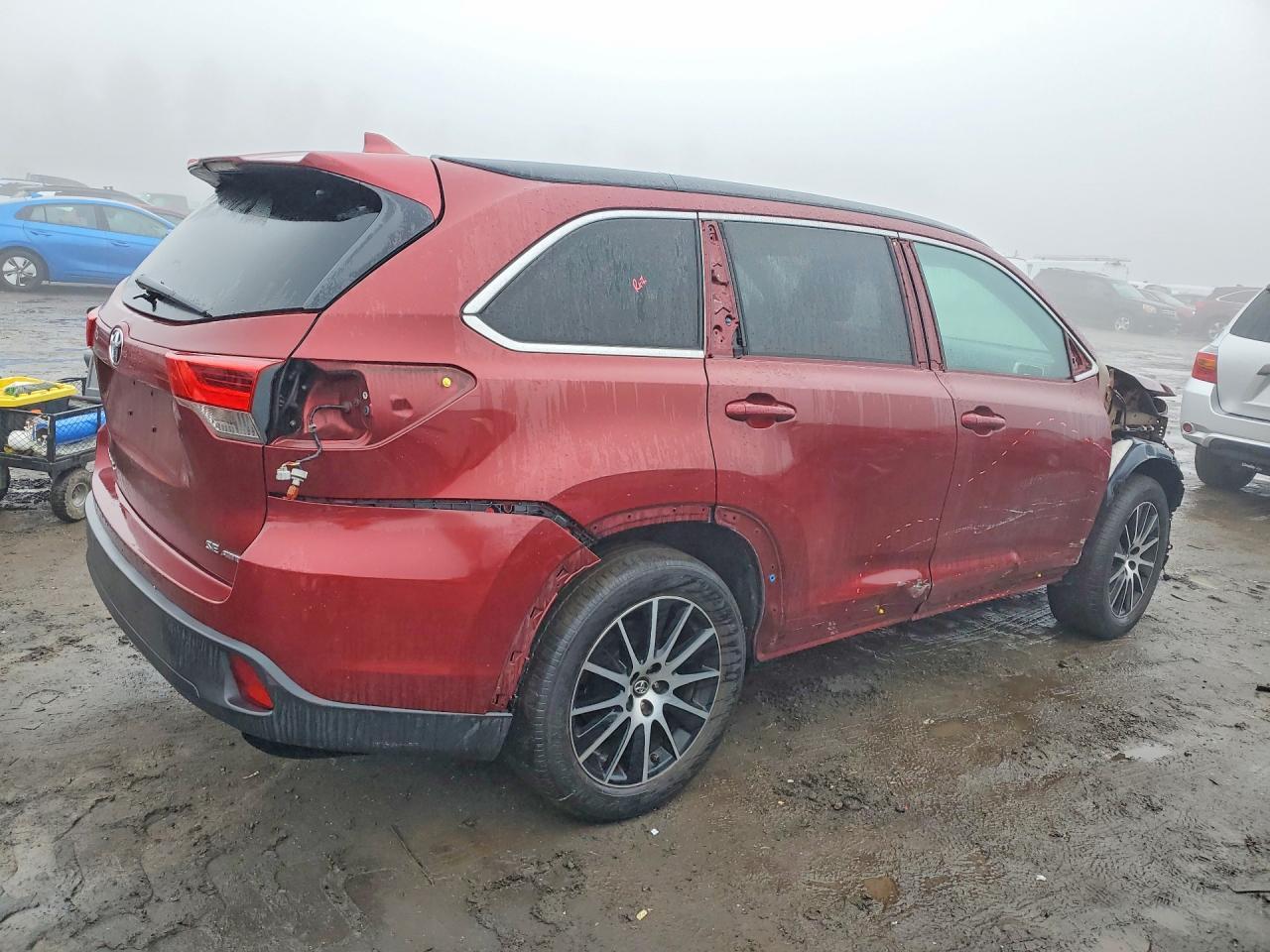 2017 Toyota Highlander Se - Image 3