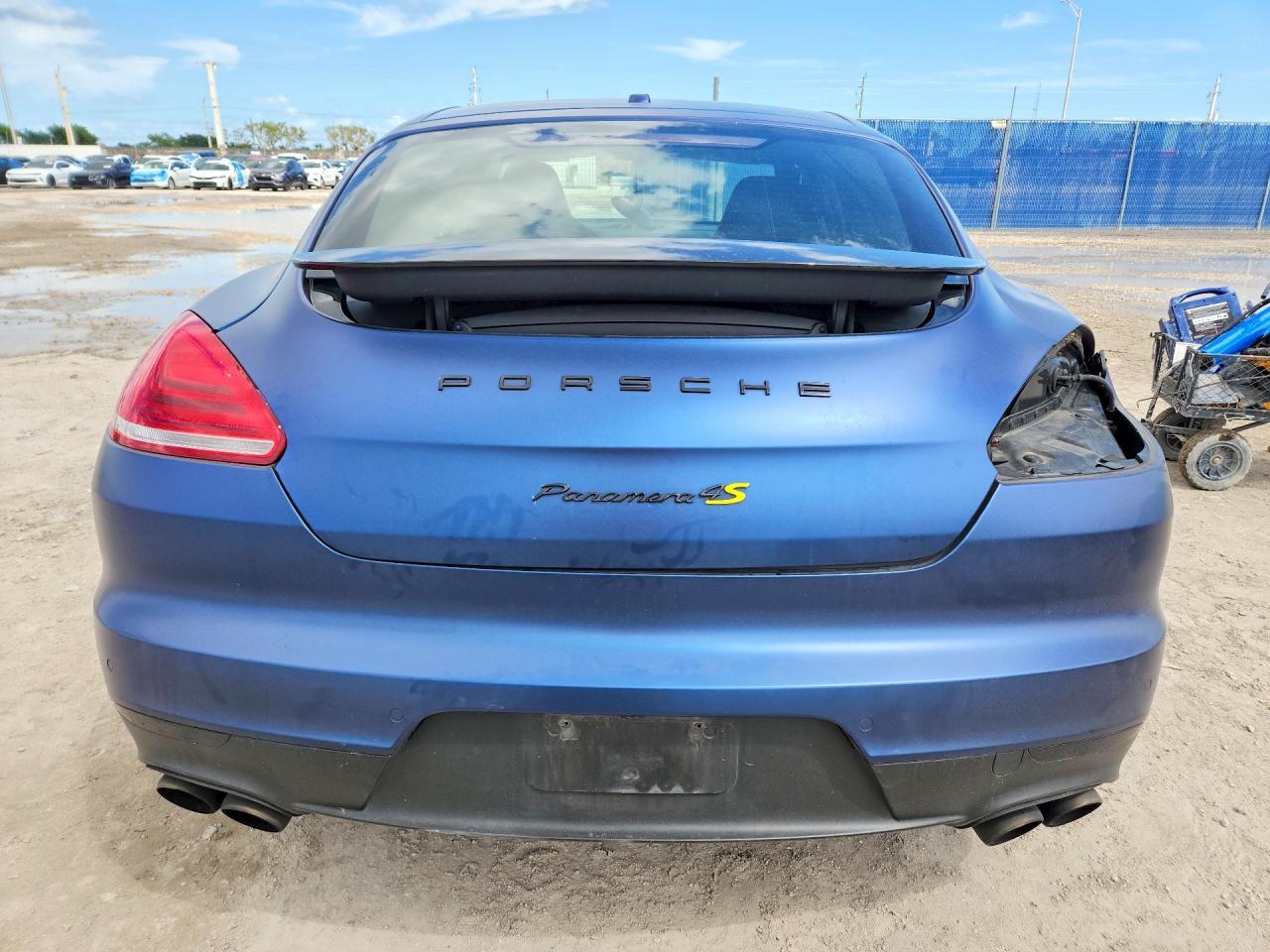 2016 Porsche Panamera S - Фото 6