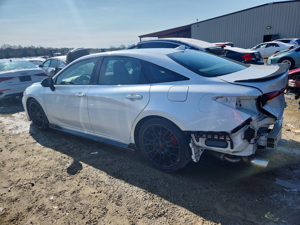 2020 Toyota Avalon Trd - Image 2
