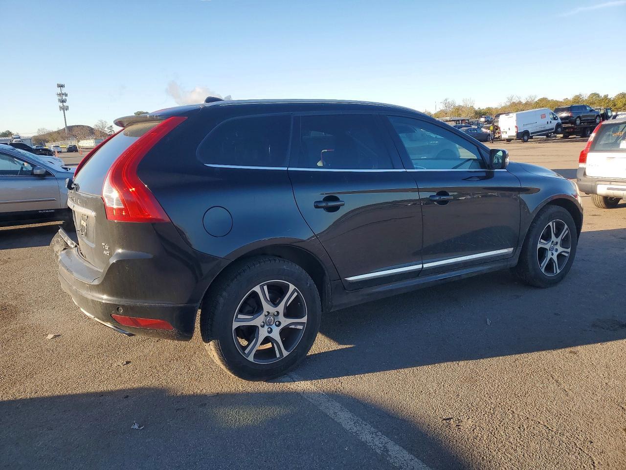 2014 Volvo Xc60 T6 - Image 3