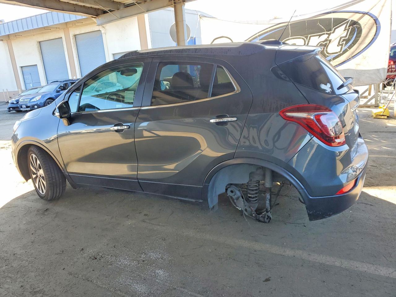 2018 Buick Encore Preferred Ii - Фото 2
