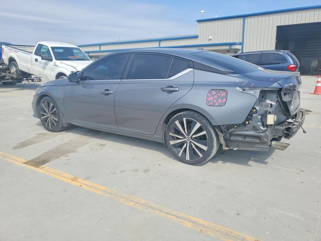 2021 Nissan Altima 2.5 Sr - Фото 2