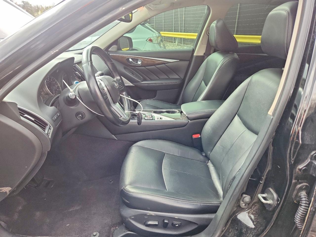 2018 Infiniti Q50 3.0T Luxe - Фото 7