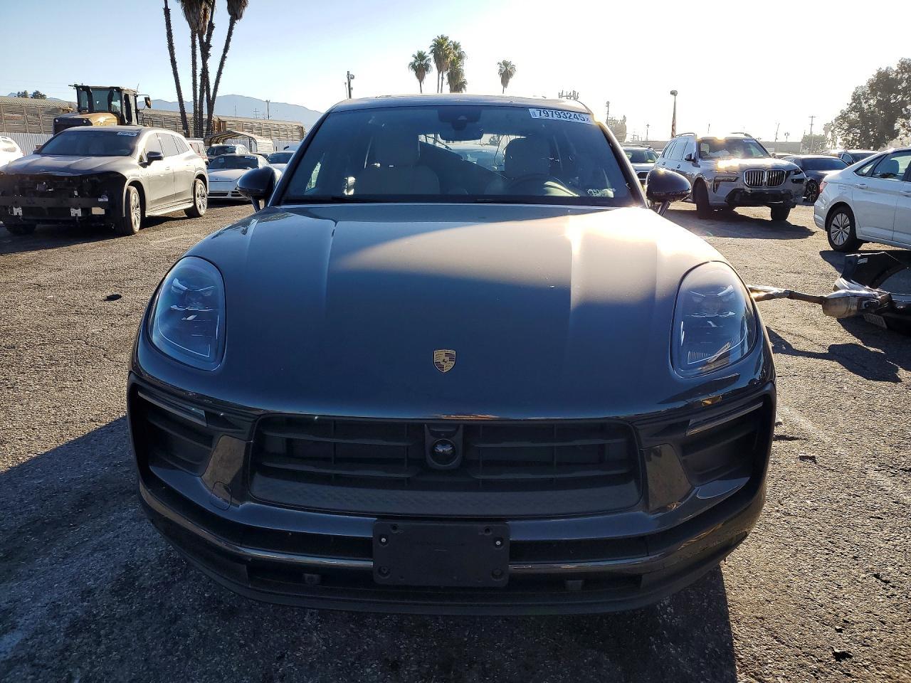 2025 Porsche Macan Base - Фото 5
