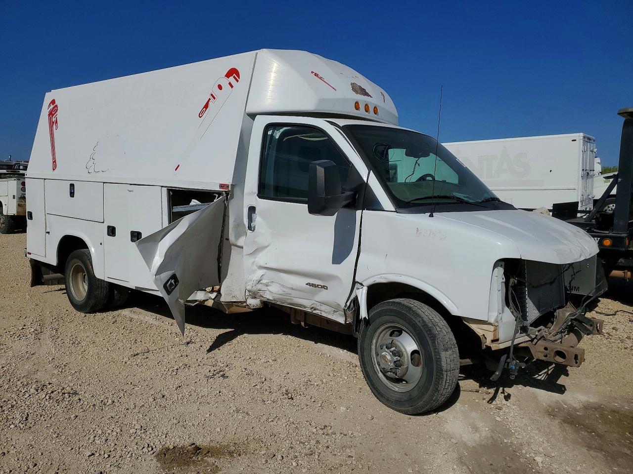 2014 Chevrolet Express Utility / Service Truck - Фото 4