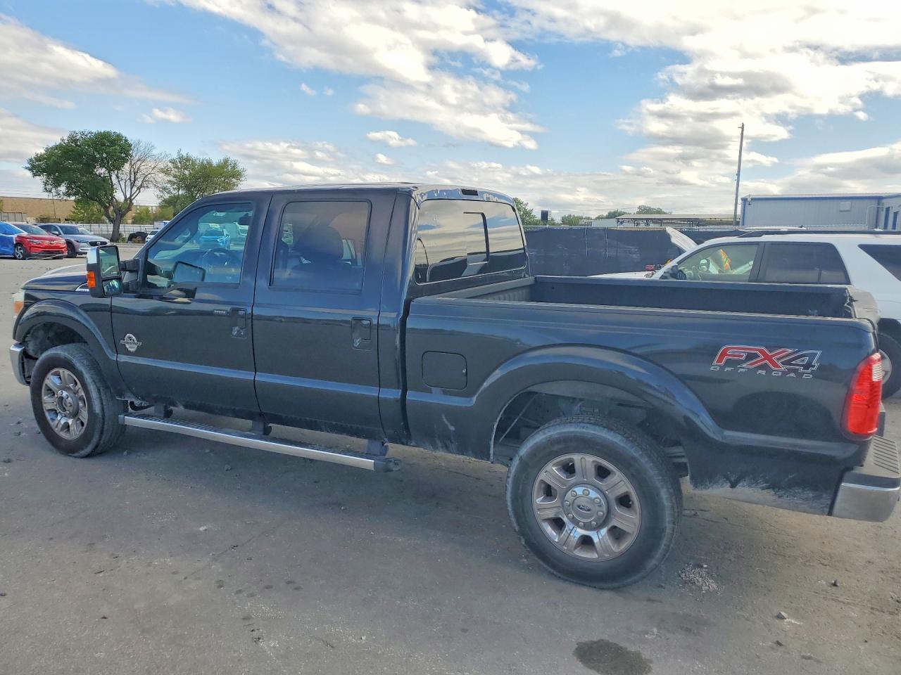 2014 Ford F250 Super Duty - Image 2