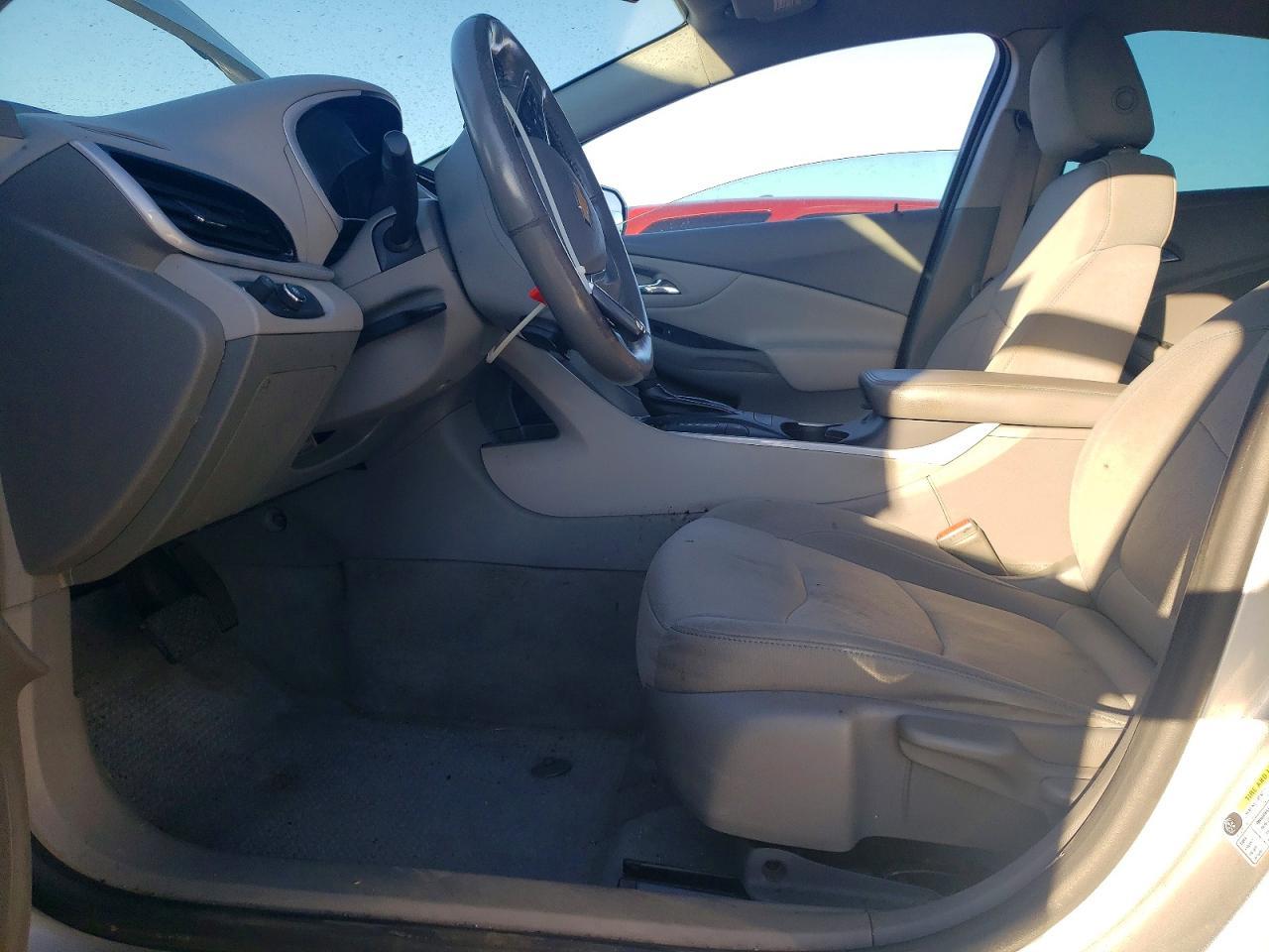 2016 Chevrolet Volt Lt - Image 7