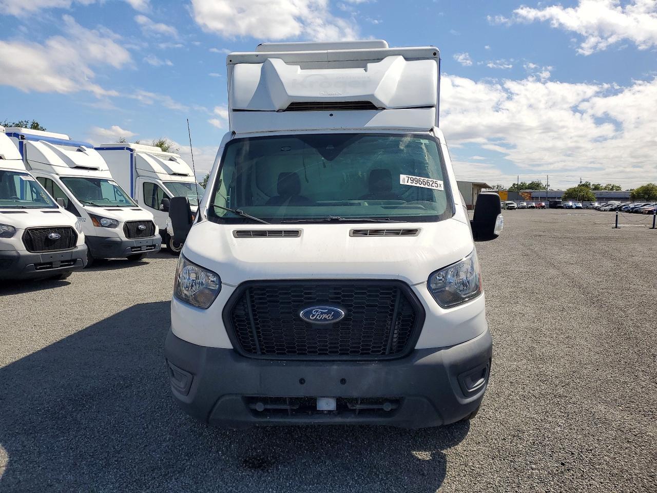 2020 Ford Transit Delivery Truck - Image 5