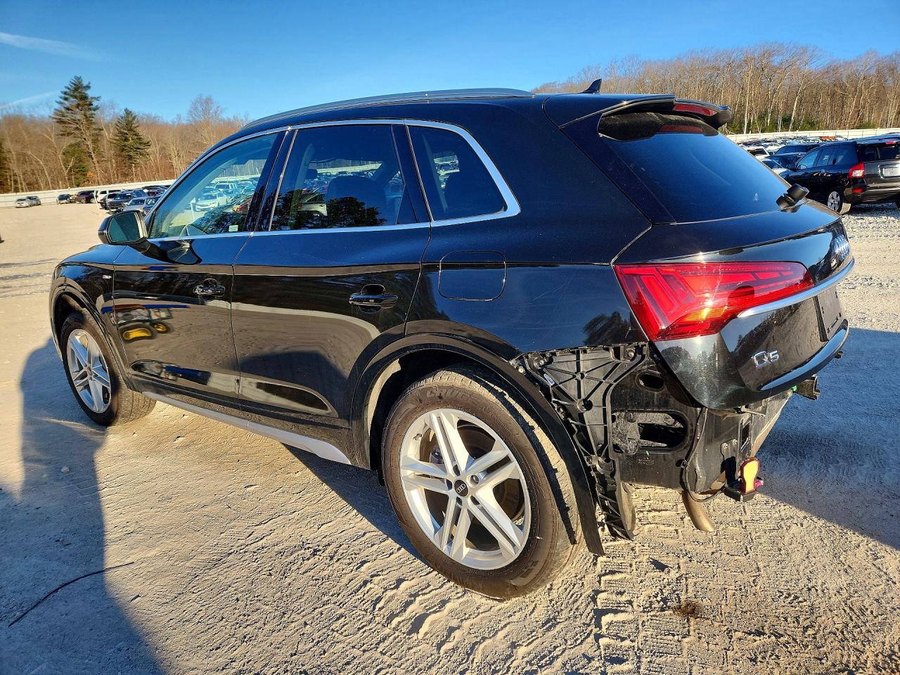 2024 Audi Q5 E Premium 55 - Фото 2