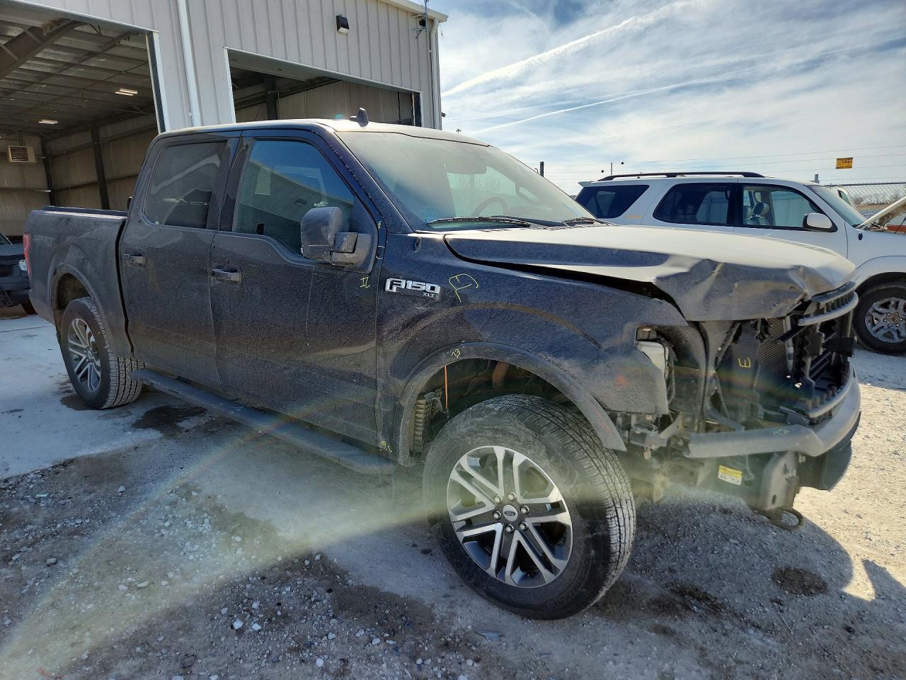 2020 Ford F150 Supercrew - Фото 4