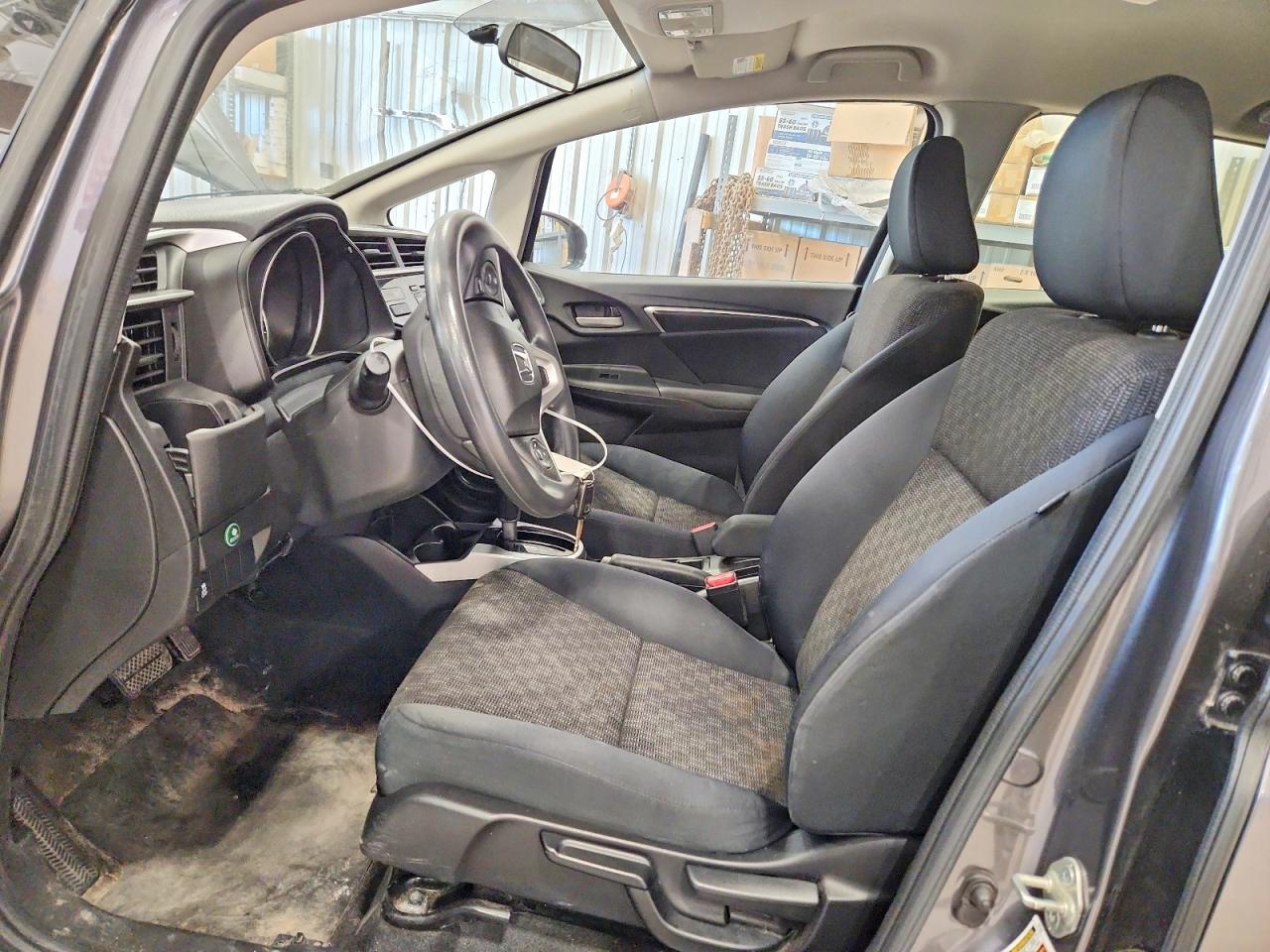 2017 Honda Fit Lx - Фото 7