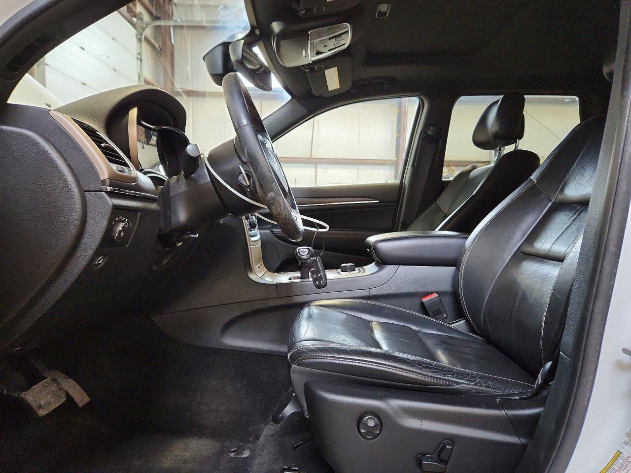 2015 Jeep Grand Cherokee Limited - Image 7