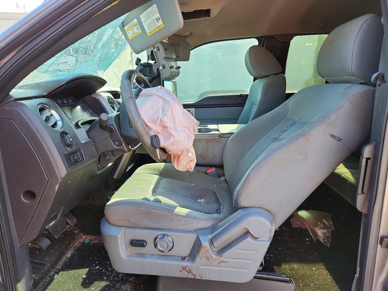 2011 Ford F150 Super Cab - Фото 7