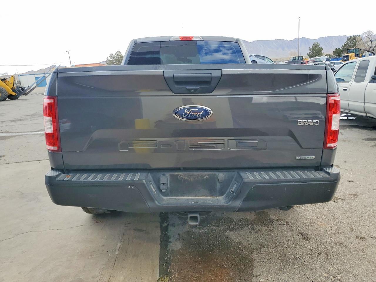 2018 Ford F150 - Фото 6