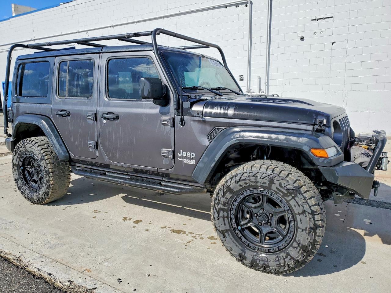 2018 Jeep Wrangler Unlimited Sport - Фото 4