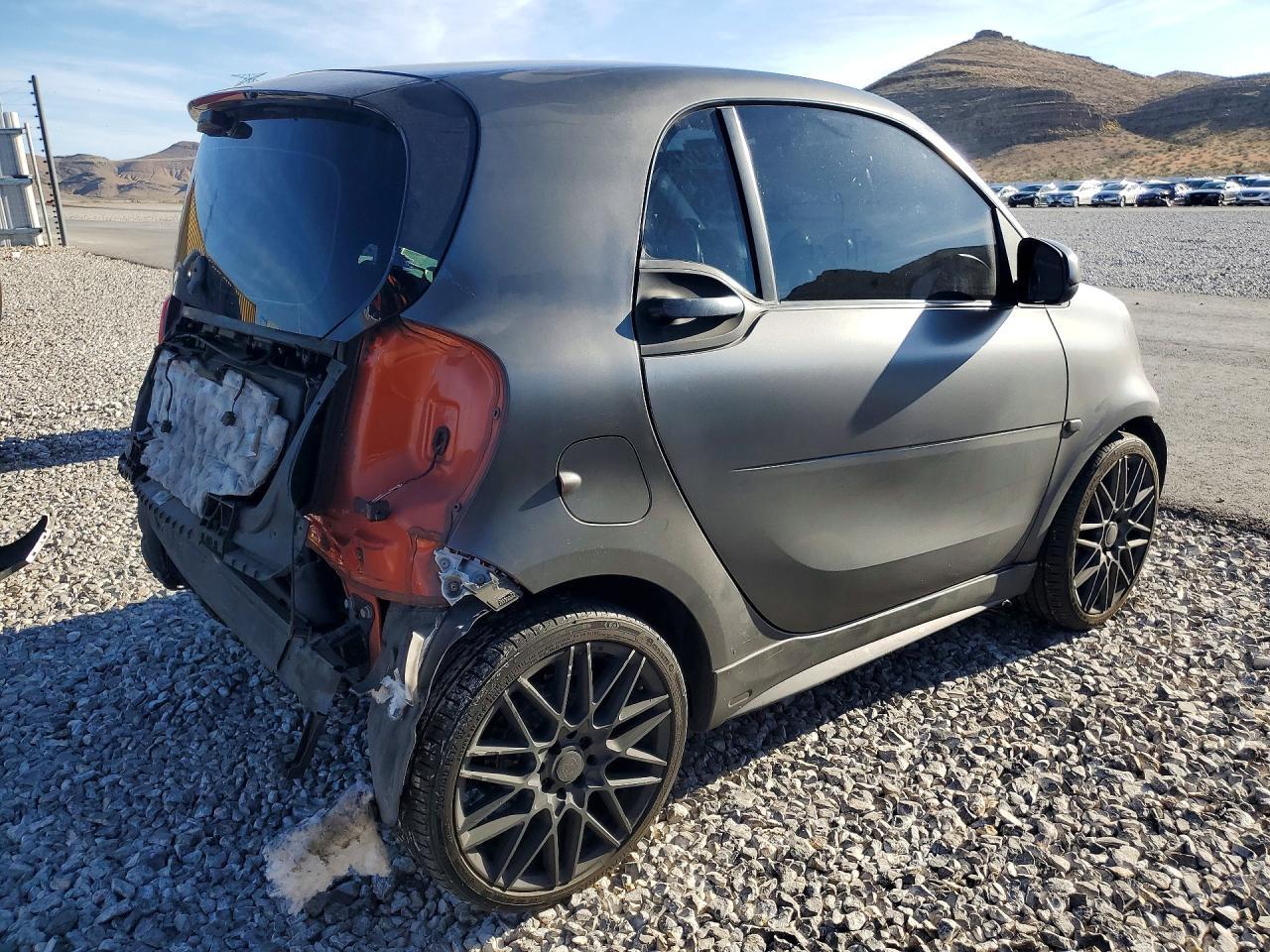2017 Smart Fortwo - Фото 3