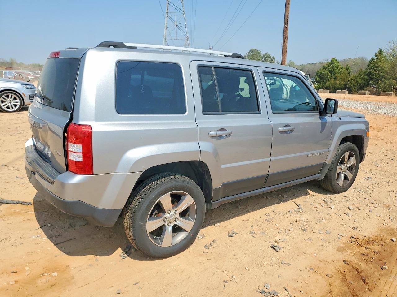 2016 Jeep Patriot Latitude - Фото 3