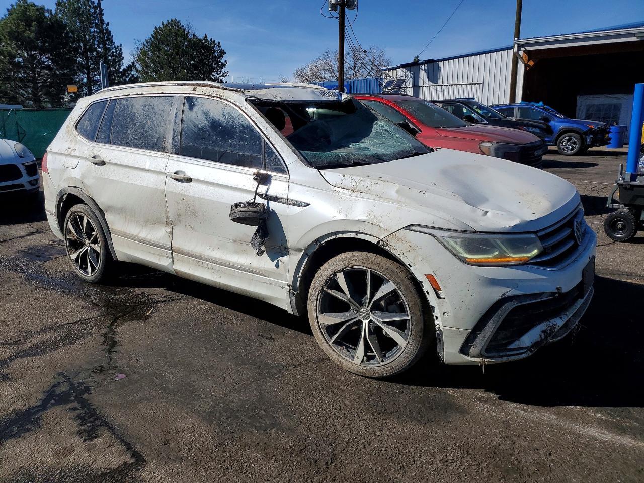 2022 Volkswagen Tiguan Sel R-Line - Фото 4