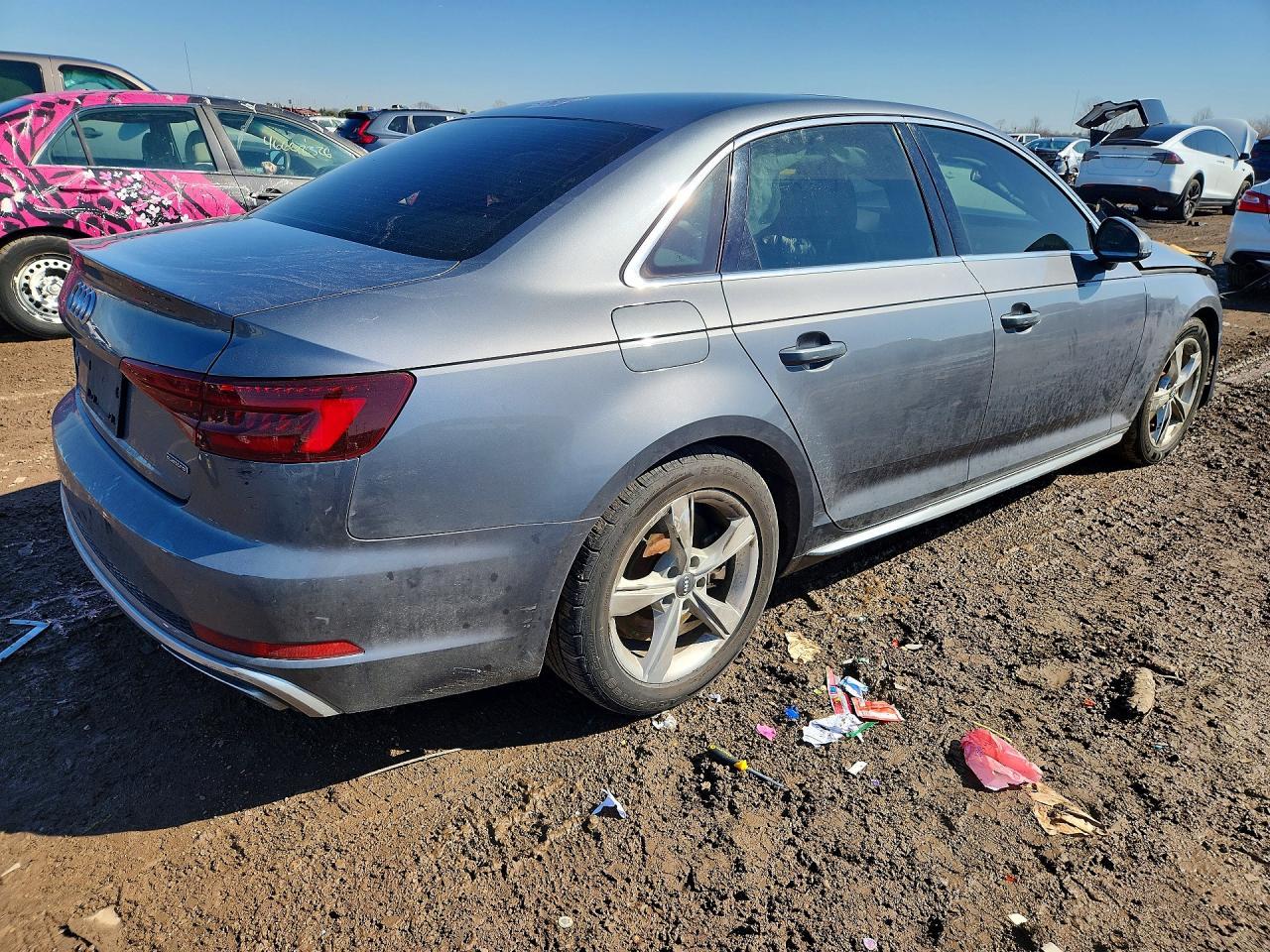 2019 Audi A4 Premium - Фото 3