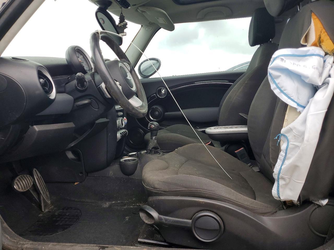 2010 Mini Cooper S - Фото 7