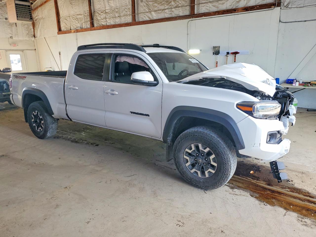 2023 Toyota Tacoma Trd Off-Road - Image 4