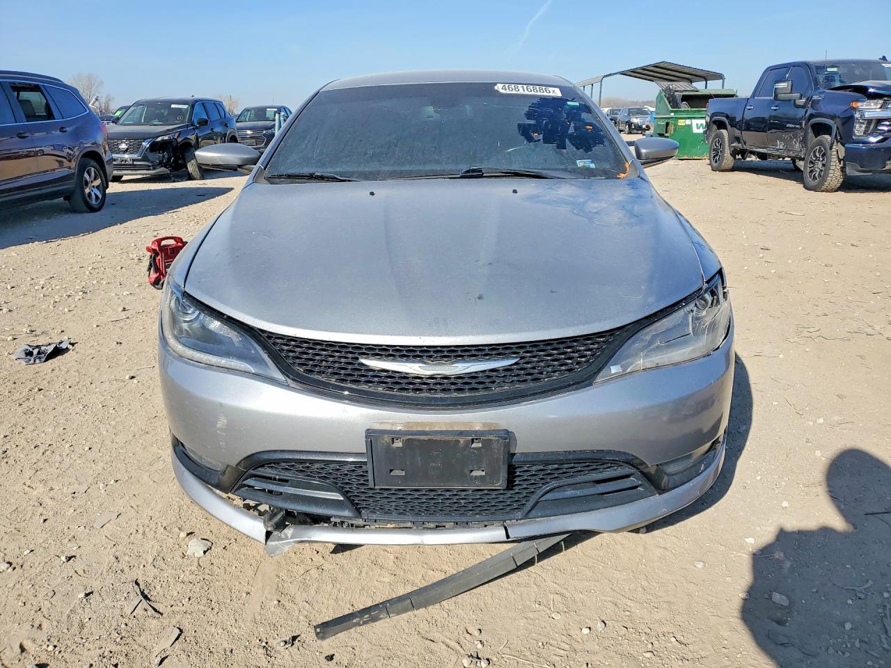 2015 Chrysler 200 S - Image 5