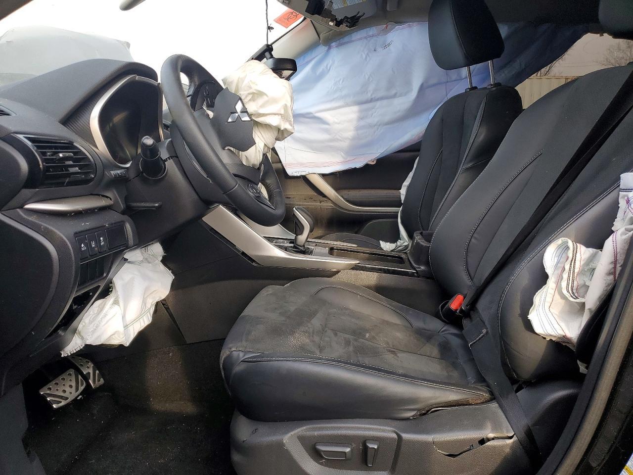 2023 Mitsubishi Eclipse Cross Se - Image 7