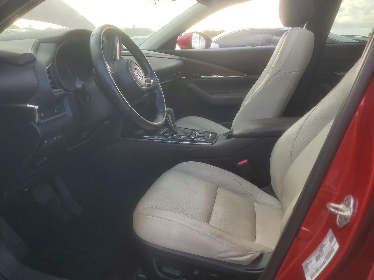 2021 Mazd Cx-30 Premium - Image 7