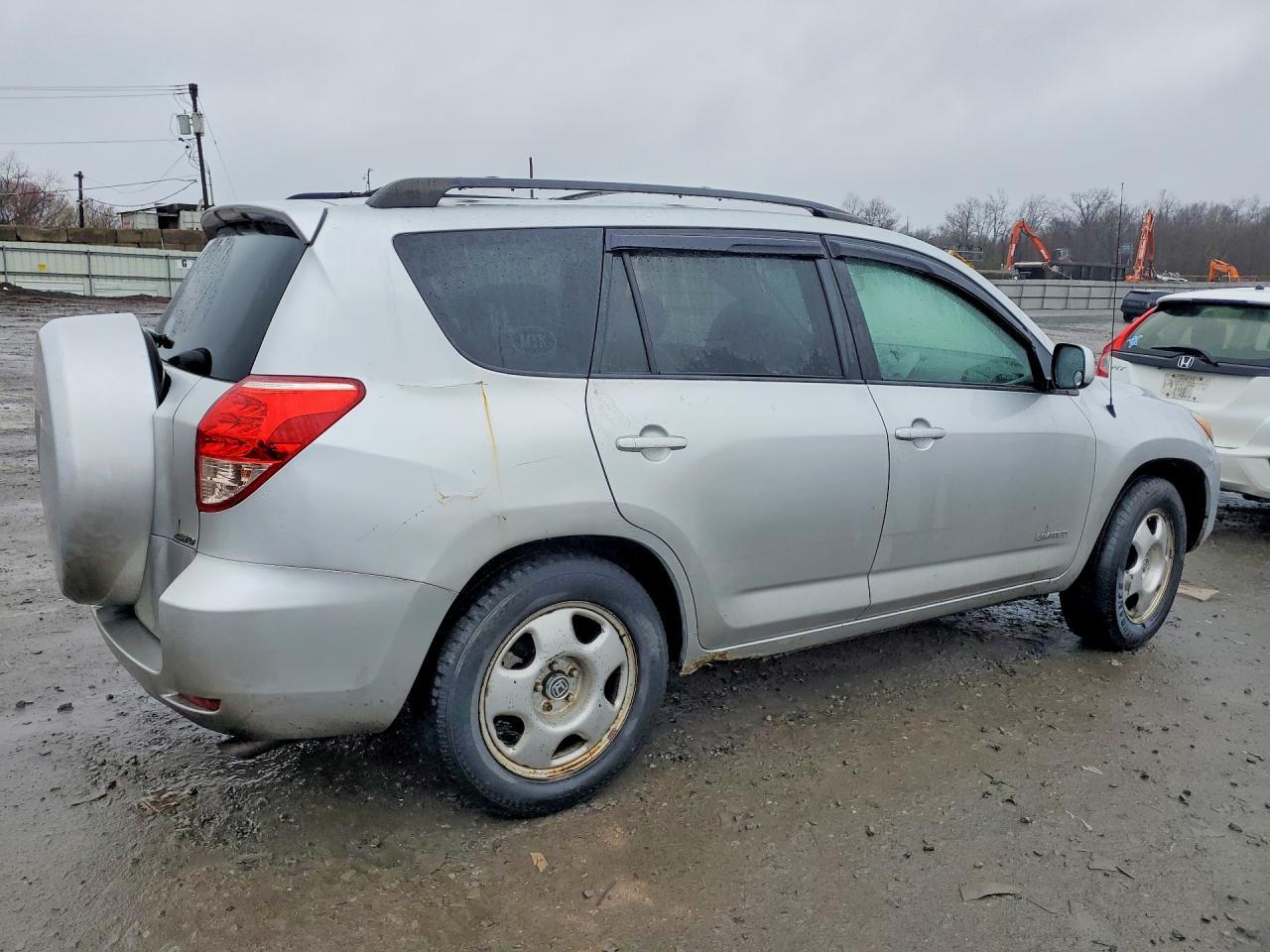 2008 Toyota Rav4 Limited - Image 3