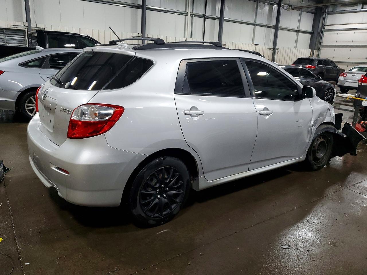 2009 Toyota Matrix Base - Фото 3
